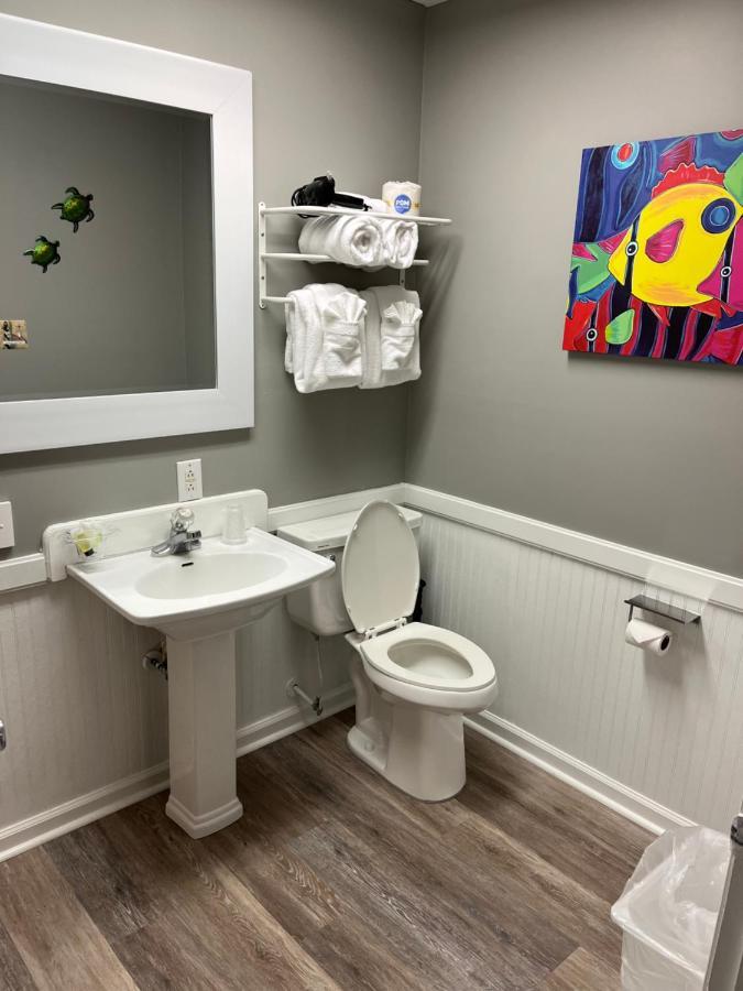 Waterway Inn Cedar Point Экстерьер фото